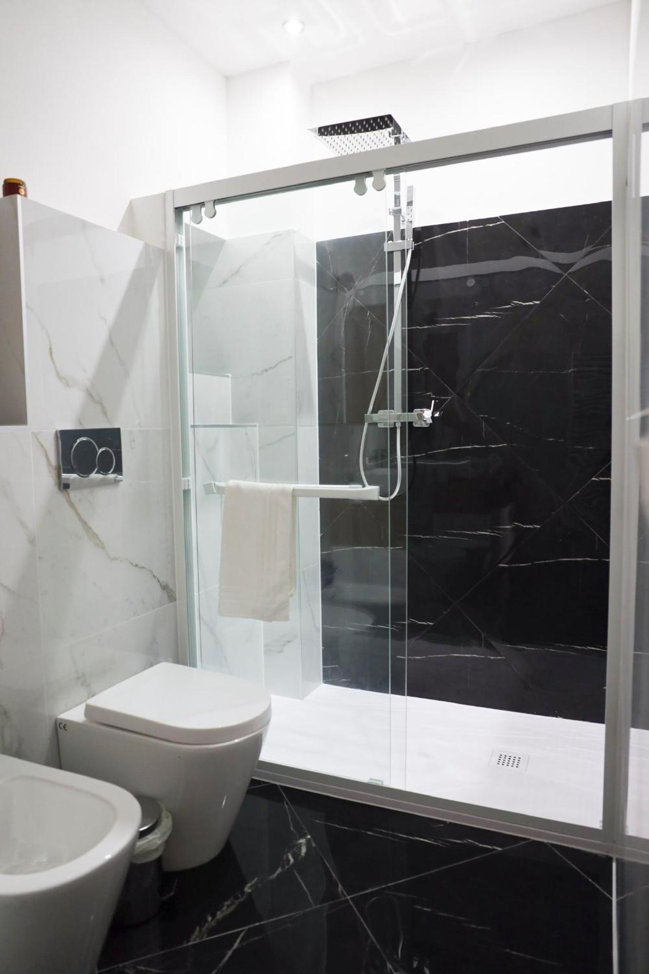 Urban Corner House Apartment โบโลญญา ภายนอก รูปภาพ
